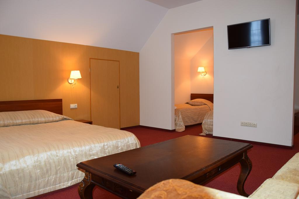 Girele Guest House Siauliai  Exterior photo